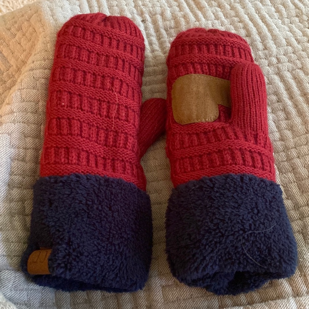 C.C. Red and Blue Knit Mittens - NEVER WORN
